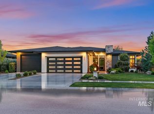 1521 E Crowne Pointe Dr, Eagle, ID 83616