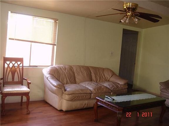4th image of 4707 Castana St