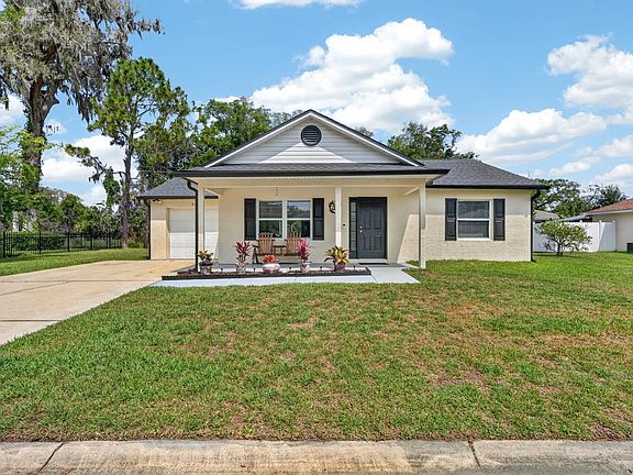 5th image of 228 River Island Cir