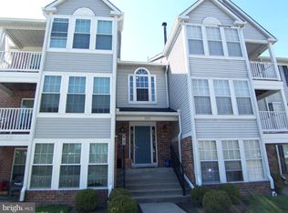 902 Swallow Crest Ct APT K, Edgewood, MD 21040