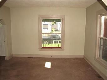 5th image of 1033 Sandusky Ave