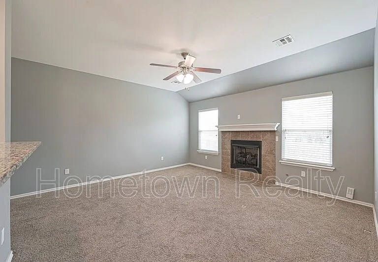 11521 SW 24th St — Photo 16