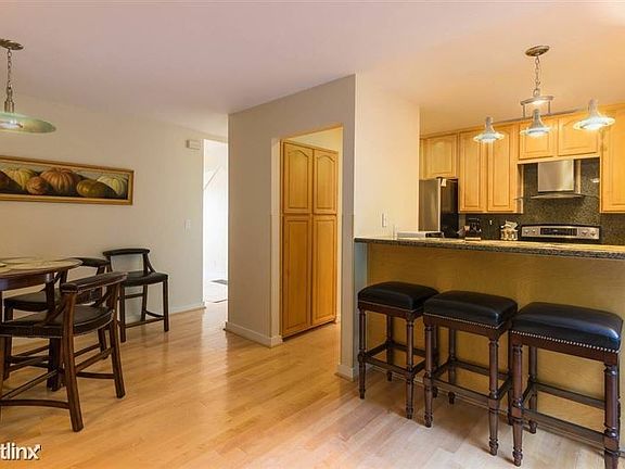 5th image of 186 Carnelian Way #2