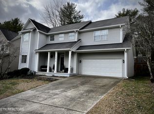 1017 Edenbridge Way, Knoxville, TN 37923