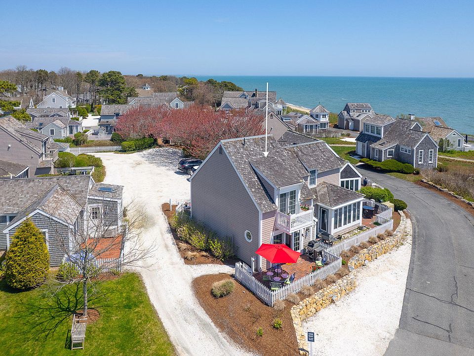 1st image of 4 Race Point Road UNIT 4
