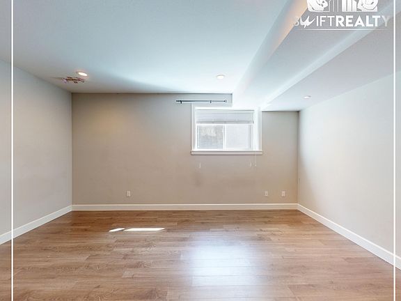 05_1520 Hammond Ave_Comfortable Bedroom_04082025