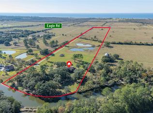 6641 S Eagle Rd, Anahuac, TX 77514