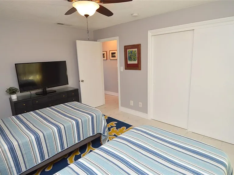5245 Coquina Key Dr SE #D — Photo 44