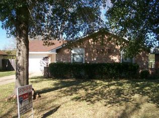 303 Hillhaven Dr, Seagoville, TX 75159