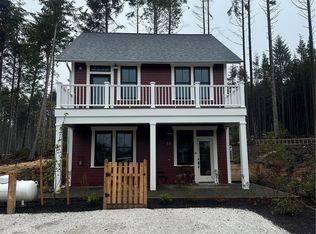 51 Bungalow Loop, Pacific Beach, WA 98571