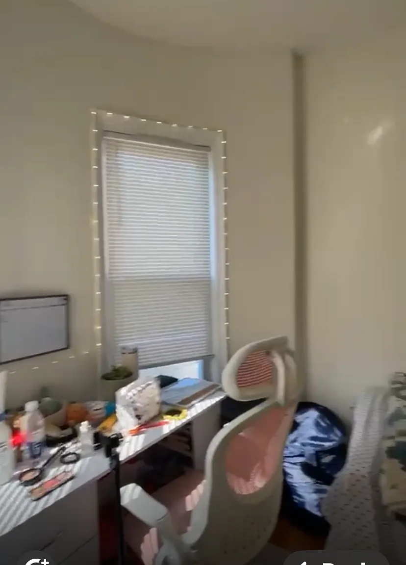 4 bed, 1300 sqft, $800 — Photo 3