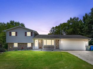 1609 Port St, Green Bay, WI 54313