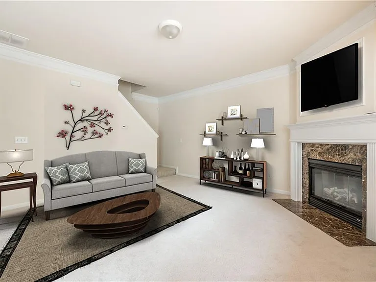 474 Windstone Trl — Photo 2