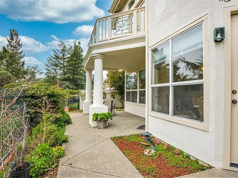 3233 Quail Hollow Dr #1 — Photo 39