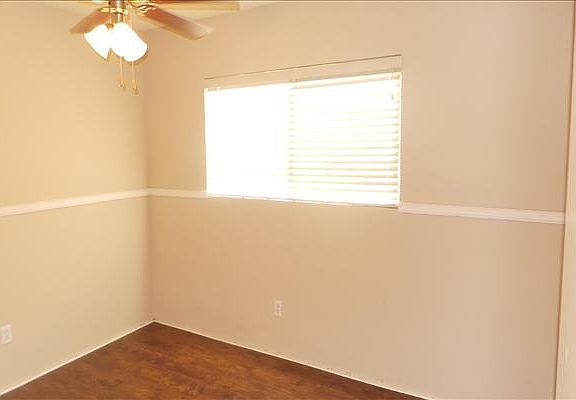 3rd image of 14777 Perham Dr