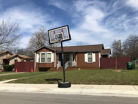 2nd image of 615 Marquette Dr