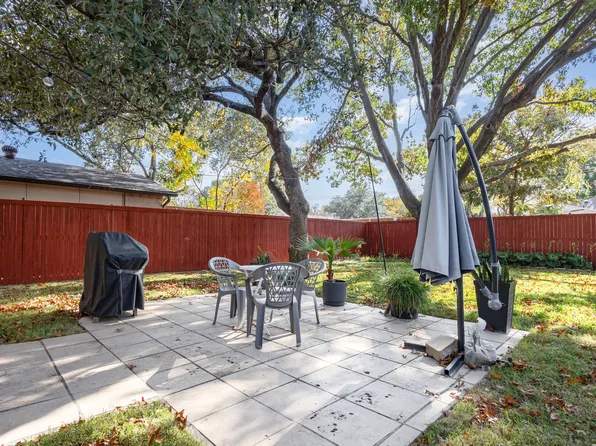 7716 El Santo Ln, Dallas, TX 75248