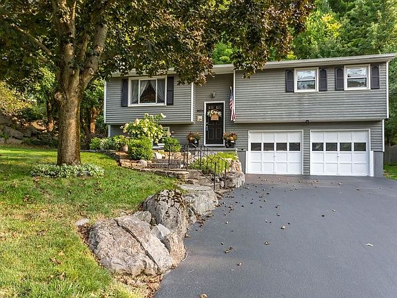 2nd image of 4624 Glencliffe Rd