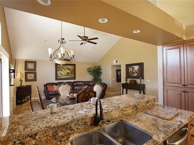 10 Pamilla Way — Photo 12
