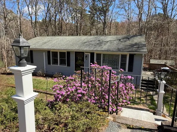 28 Alder Lane, Harwich, MA 02645