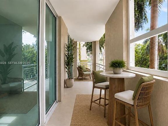 4th image of 2000 N Bayshore Dr APT 211