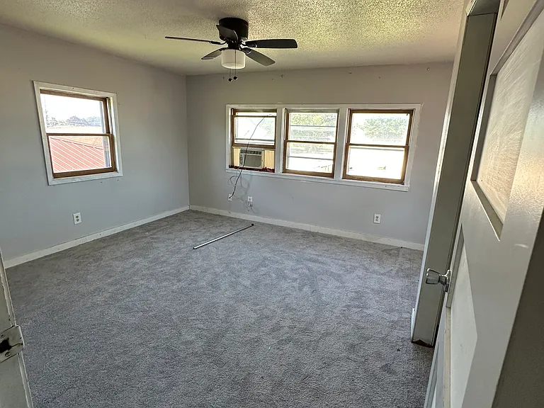 510 3rd Ave NE #UPPER — Photo 7
