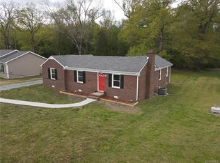 413 Jarratt Ave, Jarratt, VA 23867