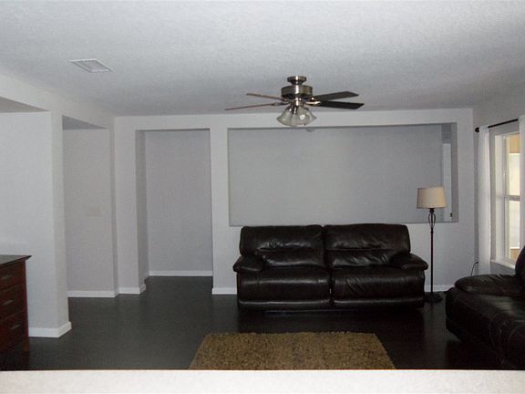 3rd image of 1109 Coveyrise Ct