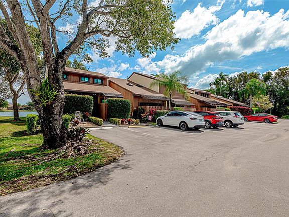 2nd image of 4260 SW 87th Terrace #4260