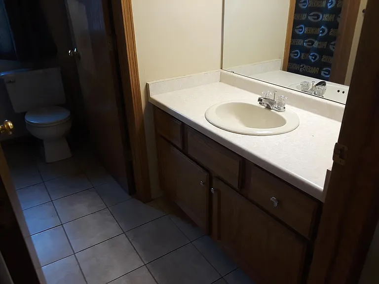 1560 Cardinal Ln — Photo 6