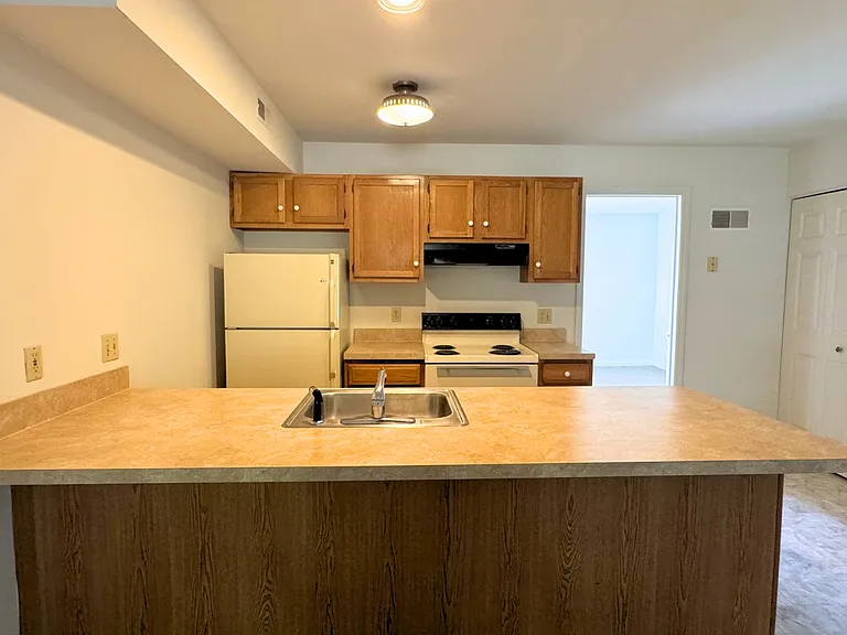 54 Westpointe Dr #54 — Photo 10