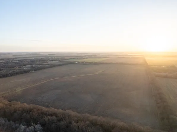 0 N Hoover Rd, Halstead, KS 67056