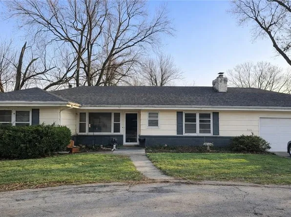 3320 Blue Ridge Blvd, Independence, MO 64052