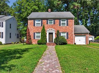 3 Stratford Rd, Newport News, VA 23601