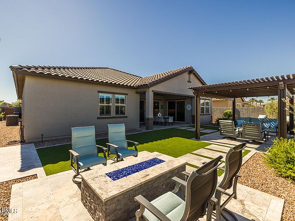 2nd image of 3112 W MARTINEZ Drive