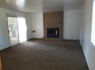 810 S Giddings St, Visalia, CA 93277