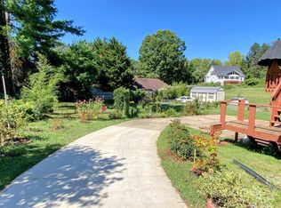 25 Harmony Ln, Asheville, NC 28803
