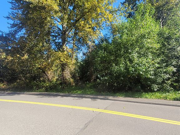 3rd image of 9501 110th Avenue NE