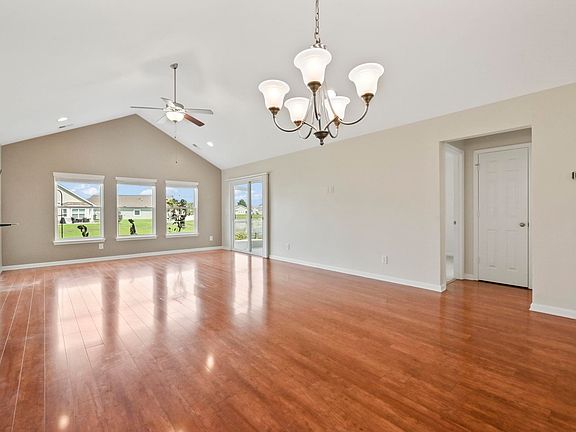 3rd image of 1446 Registry Dr.