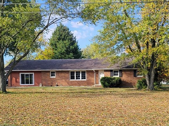 2nd image of 1611 E Range Line Rd