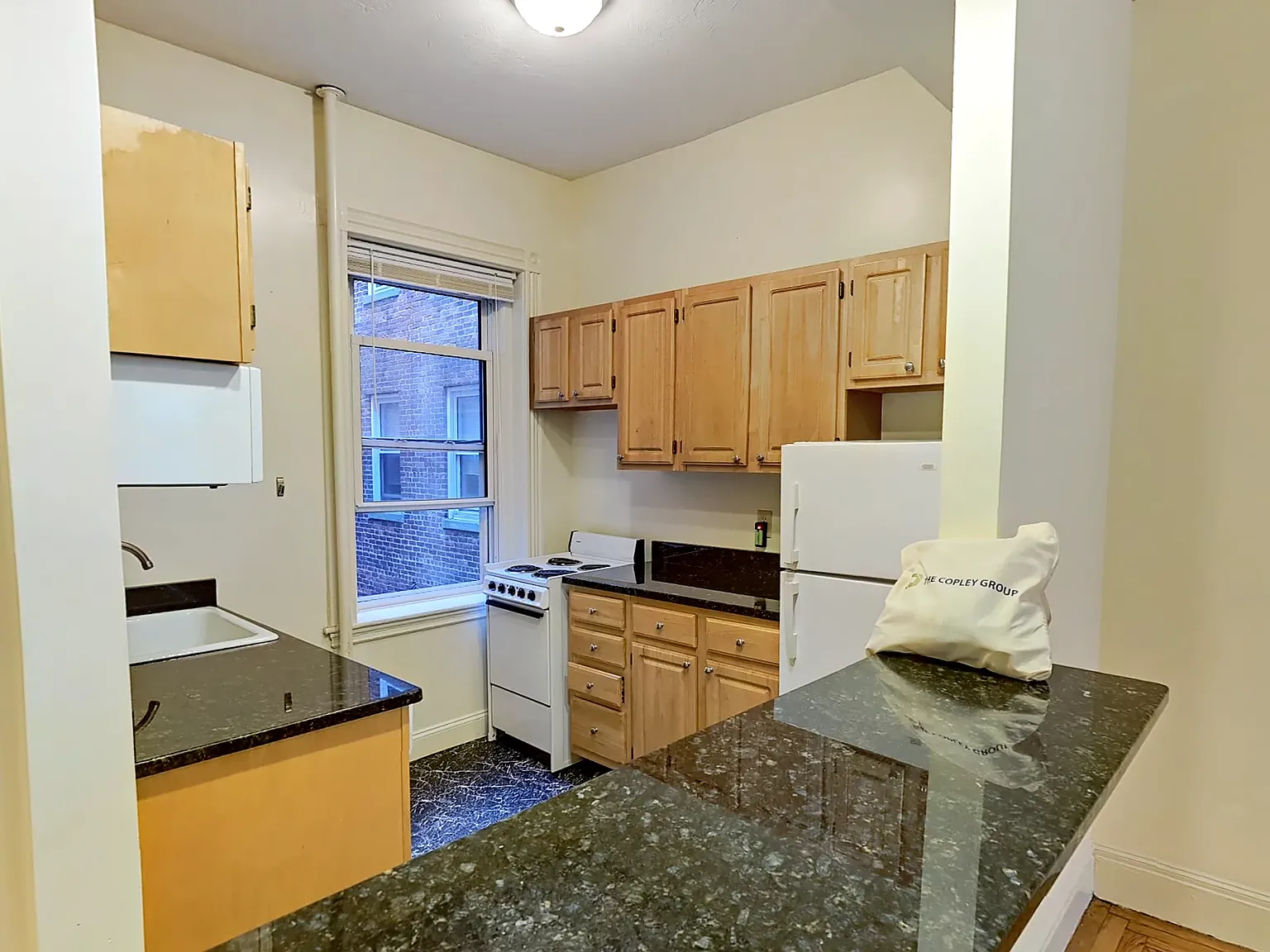 1 bed, 550 sqft, $2,600 — Photo 2