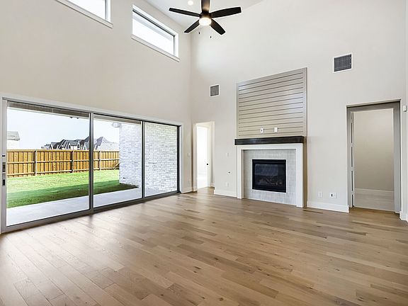 3rd image of 4109 Trellis Dr