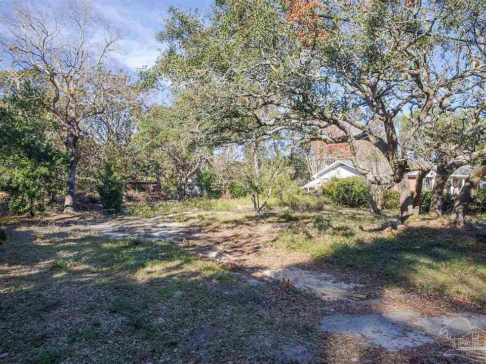 1st image of 428 Fairpoint Dr