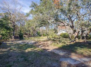 428 Fairpoint Dr, Gulf Breeze, FL 32561