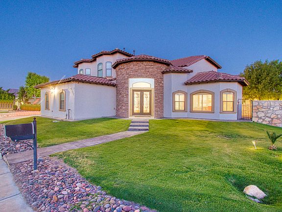 3rd image of 4032 Hacienda Rey Dr