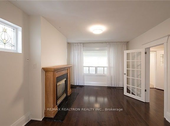 4th image of 118 Chatham Ave