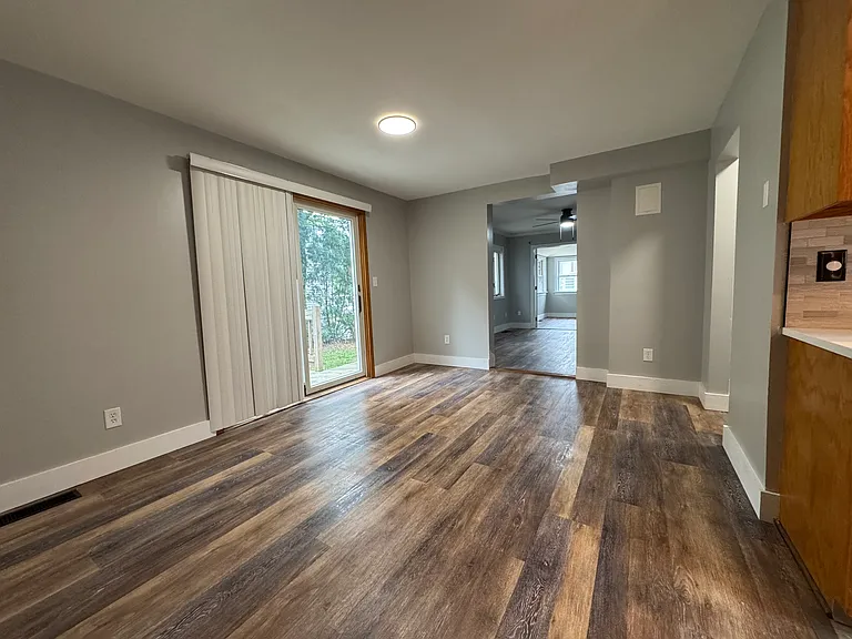 149 Broad St #1 — Photo 3