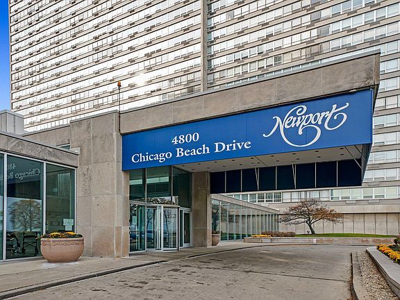 2nd image of 4800 S Chicago Beach Dr APT 2002N