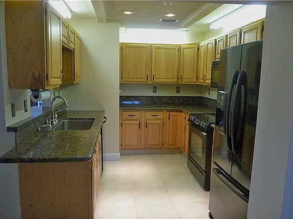 4th image of 20925 SW 103rd Ct
