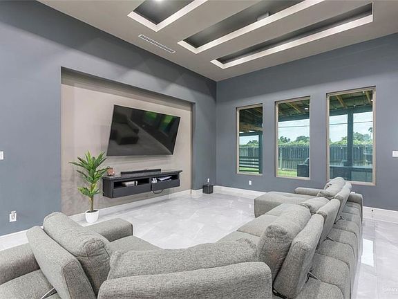 2nd image of 3411 Cozumel Ln